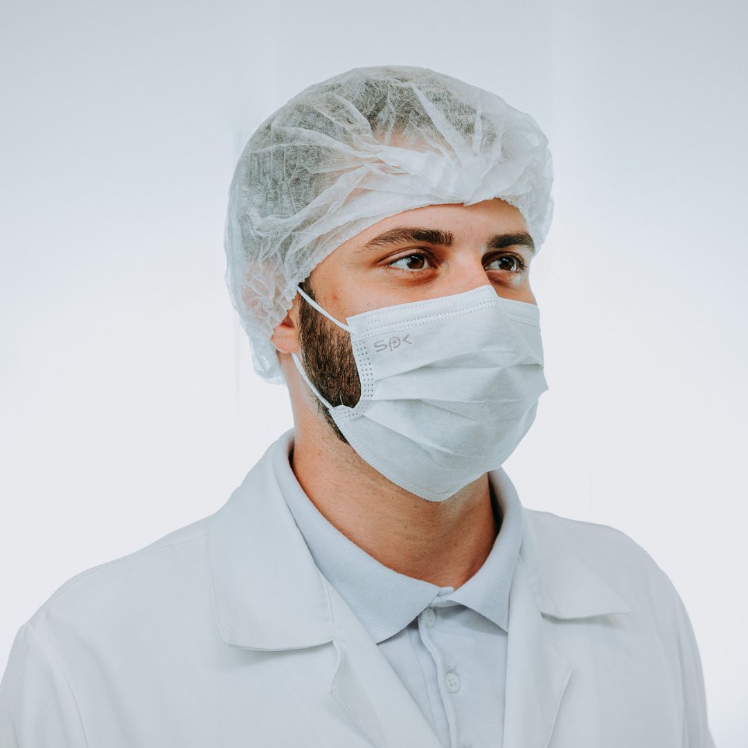 100 Unidades Touca Hospitalar Descartável em TNT Sanfonada hospital