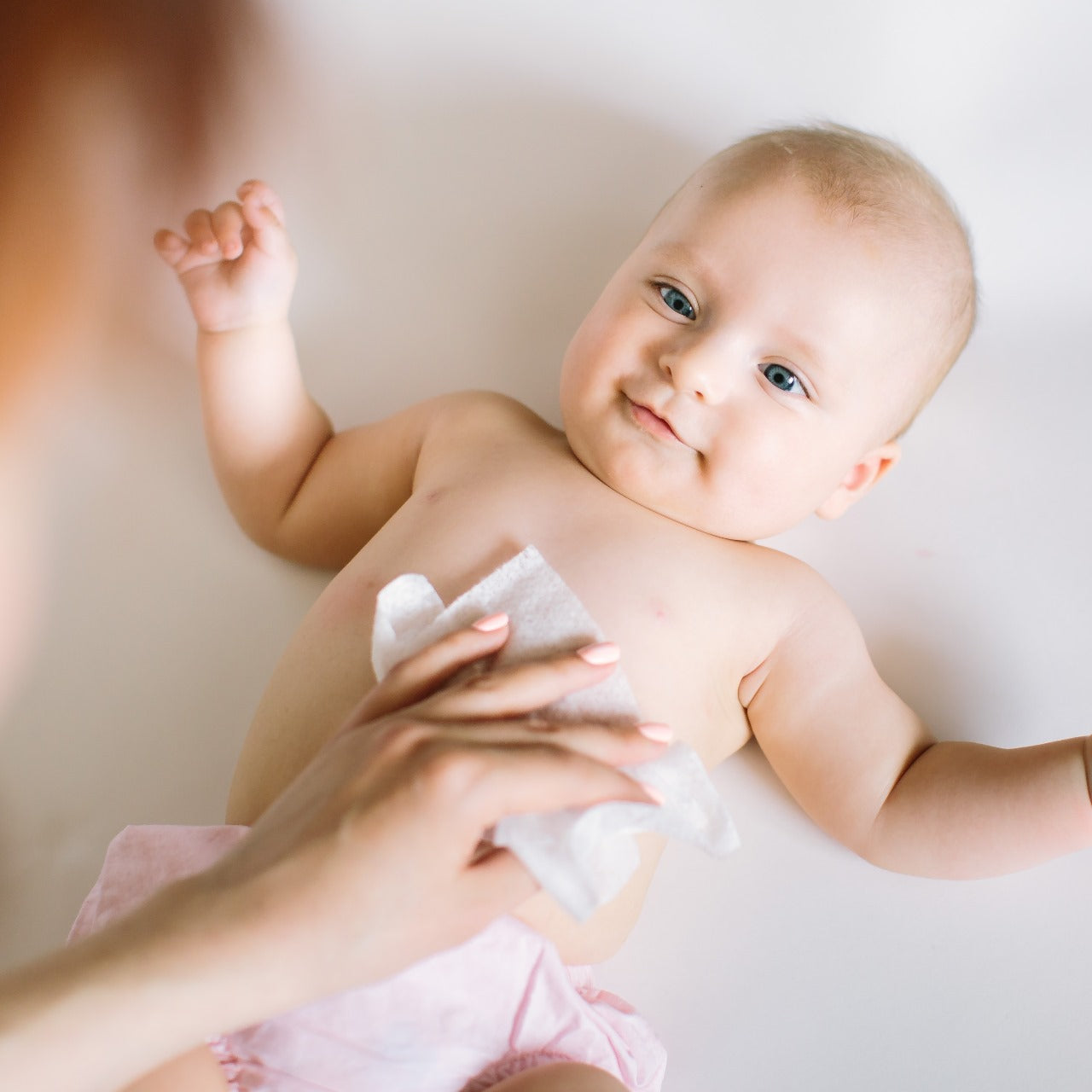 Lenço Umedecido 100un Baby Softly Com Vitaminas A e C, Aloe Vera e Camomila
